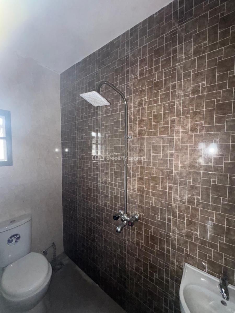 Modern Mini Flat Duplex with Prime Location Access, Akerele Estate, Oworonshoki, Shomolu, Lagos, Flat / Apartment for Rent