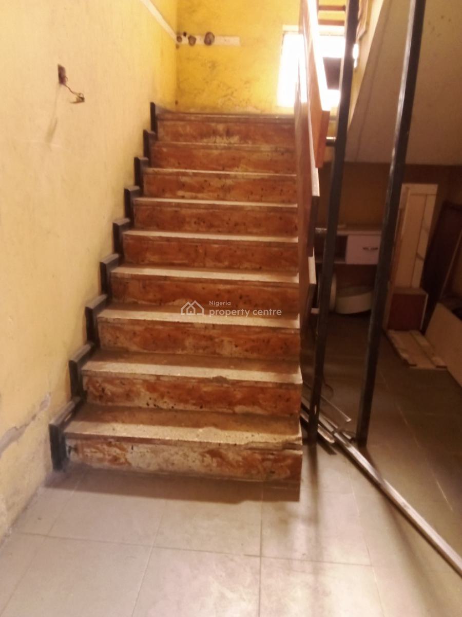Commercial Building of Multiple Floors, Alausa, Ikeja, Lagos, Commercial Property for Sale