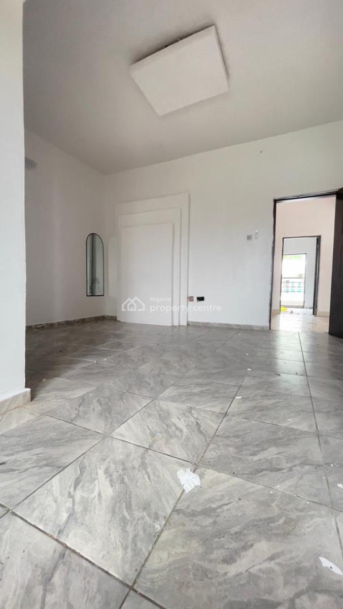 Newly Built Massive Self Con, Mobil Road, Ilaje, Ajah, Lagos, Self Contain (single Rooms) for Rent