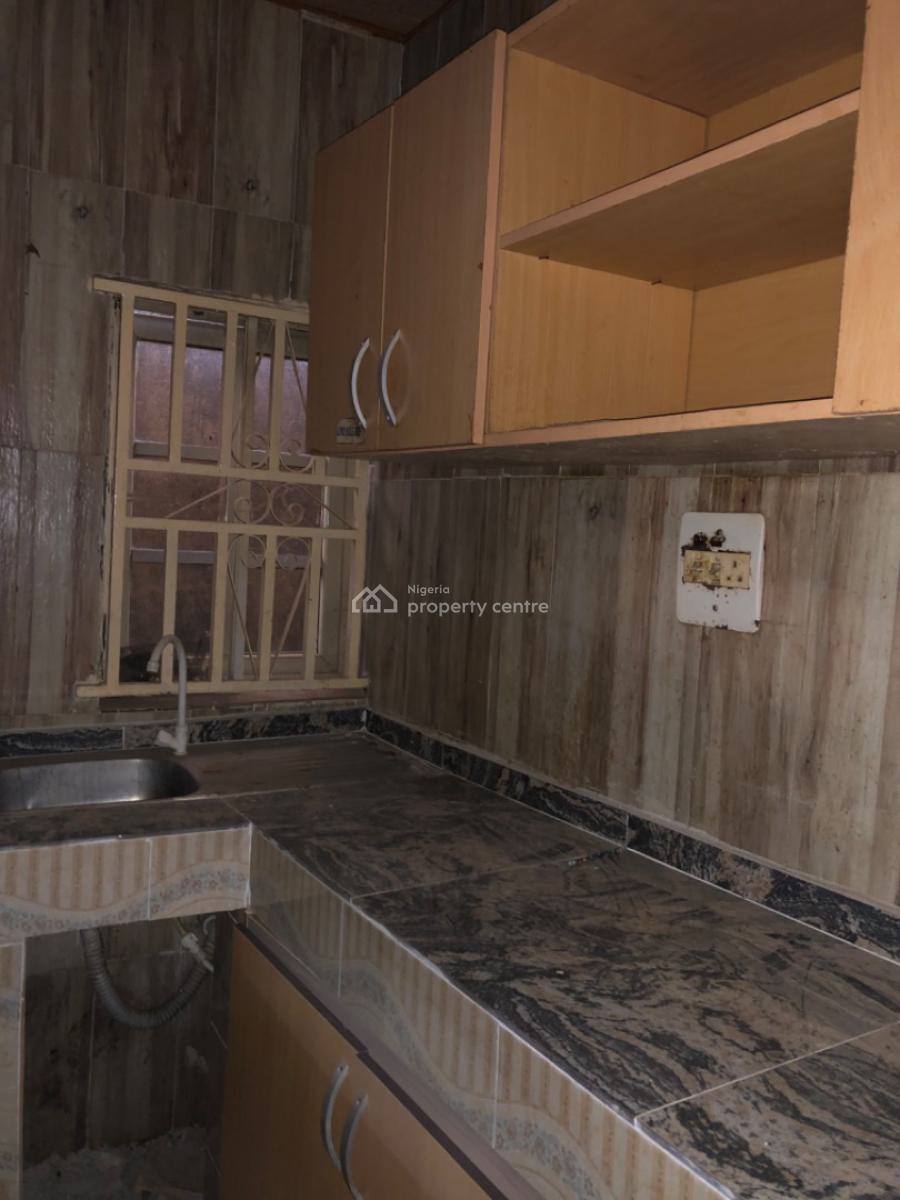 2bedroom Flat at Makogi Magboro, Makogi, Magboro, Ogun, Flat / Apartment for Rent