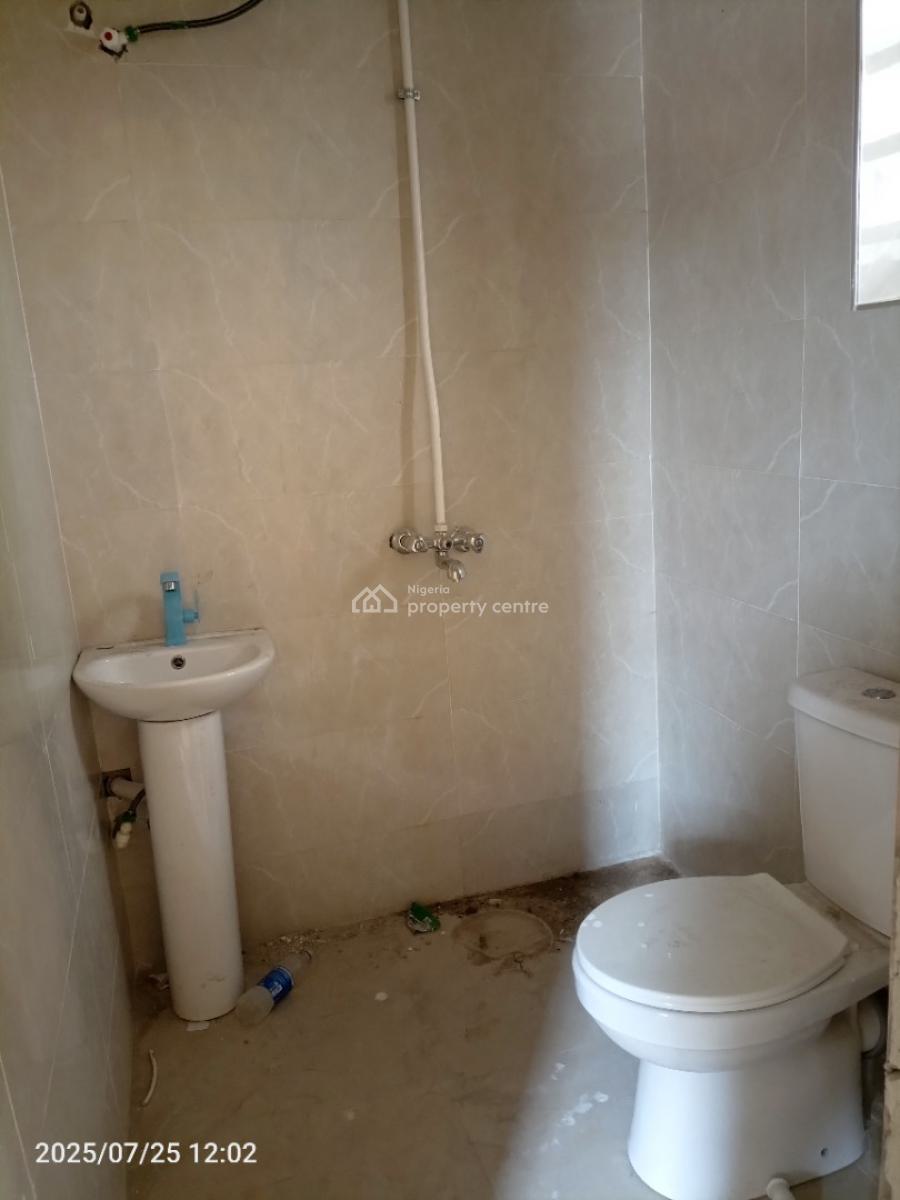 2 Bedroom Luxurious Newly Built Apartment, Lekki Scheme 2, Off Ogombo Road, Lekki Phase 2, Lekki, Lagos, Flat / Apartment for Rent