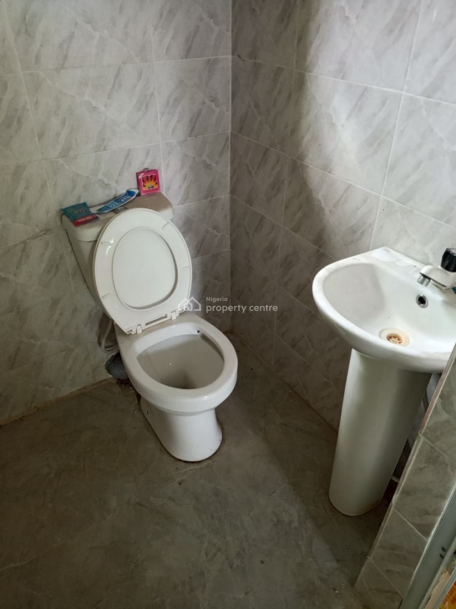 Two Bedroom Apartment, Seaside Estate, Badore, Ajah, Lagos, Flat / Apartment for Rent