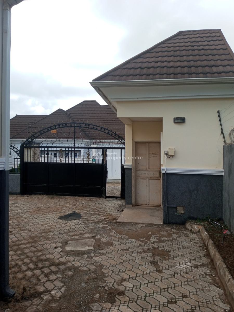Spacious Self Contained Room Available, Dakwo, Abuja, Self Contain (single Rooms) for Rent
