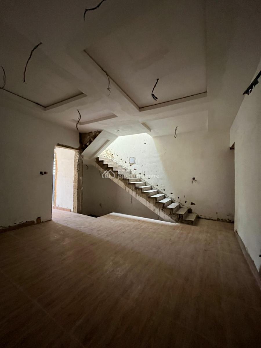 Spaciously Built 4 Bedroom Terrace Duplex, Anthony, Maryland, Lagos, Terraced Duplex for Sale