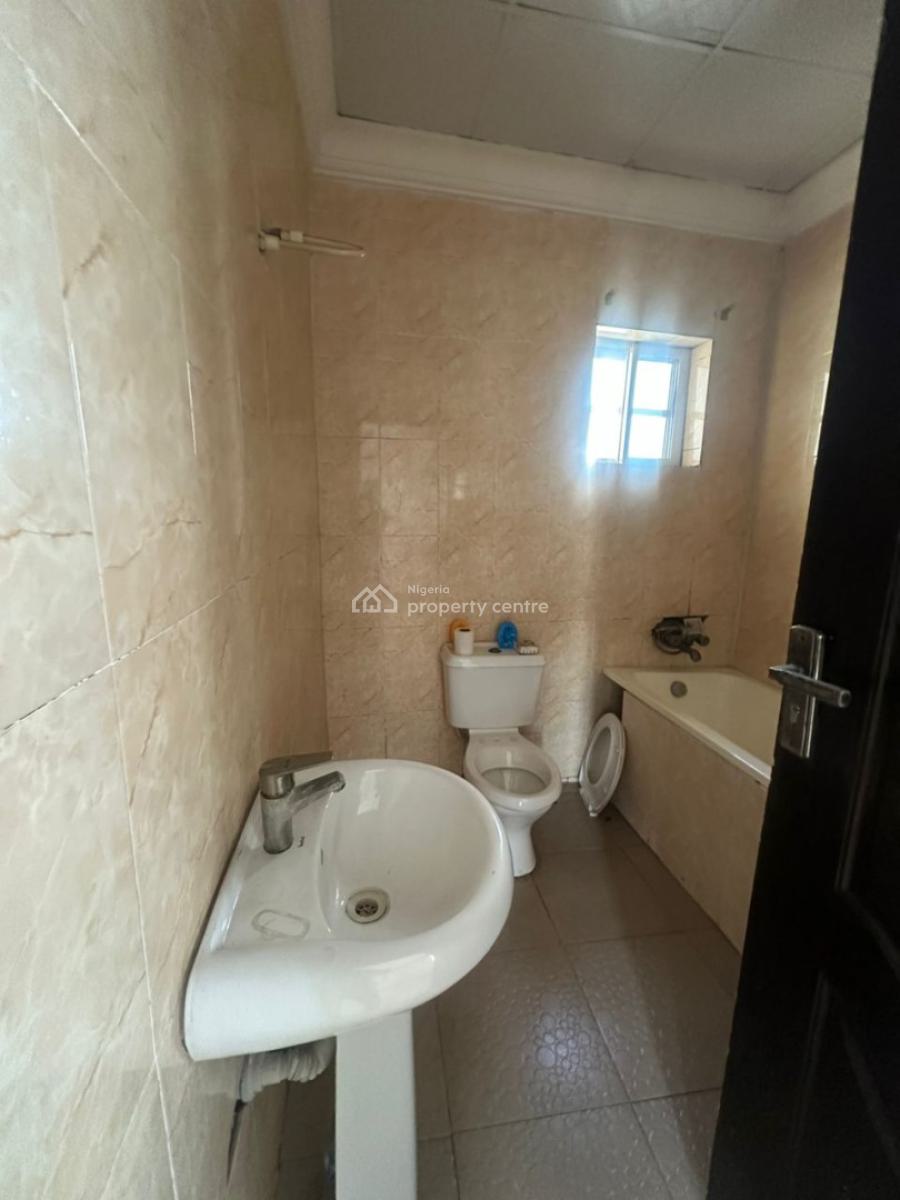 Decent 4 Bedroom Semi-detached House, Off Admiralty Way, Lekki Phase 1, Lekki, Lagos, Office Space for Rent