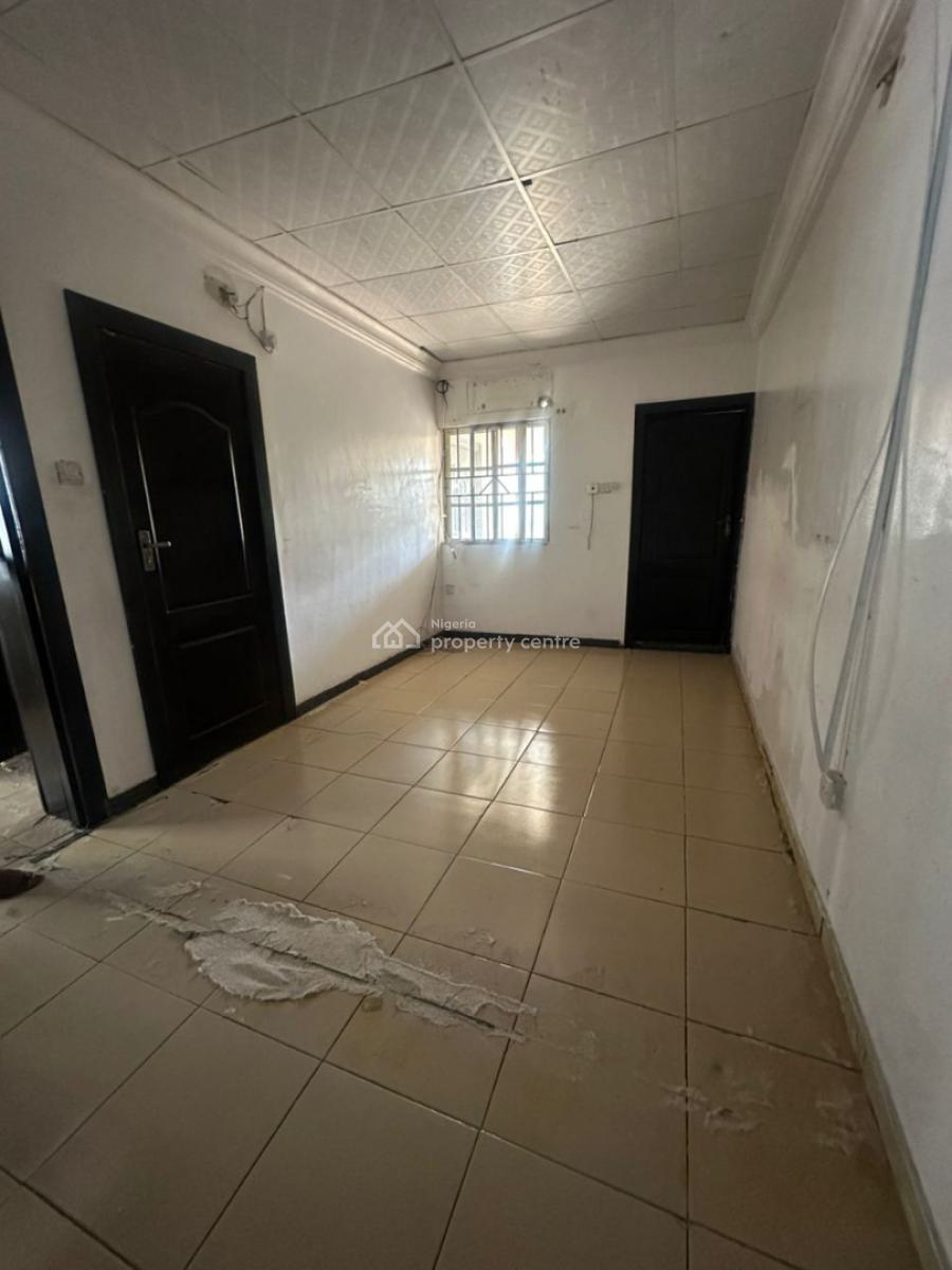 Decent 4 Bedroom Semi-detached House, Off Admiralty Way, Lekki Phase 1, Lekki, Lagos, Office Space for Rent