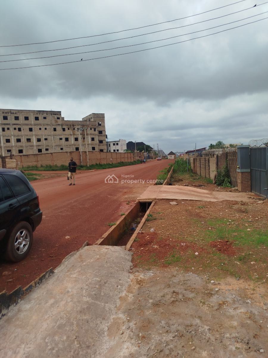 a 1000-sitting Capacity Facility (950sqm) for Lease in Enugu, Old Airport Road, Thinkers Corner, Enugu, Enugu, Warehouse for Rent