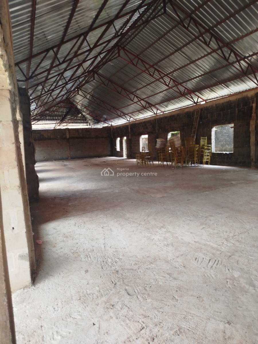 a 1000-sitting Capacity Facility (950sqm) for Lease in Enugu, Old Airport Road, Thinkers Corner, Enugu, Enugu, Warehouse for Rent