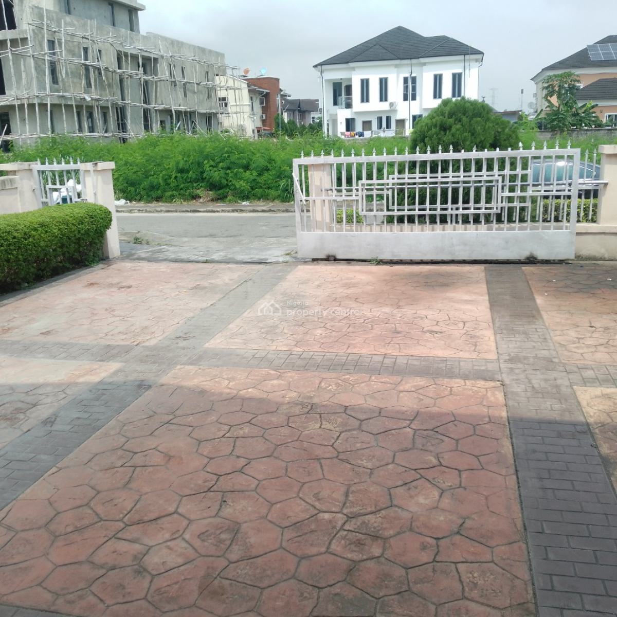 4 Bedroom Detached Duplex with 2 Rooms Bq, Royal Garden Estate Lekki Epe Express Way, Ajah, Lagos, Semi-detached Duplex for Rent