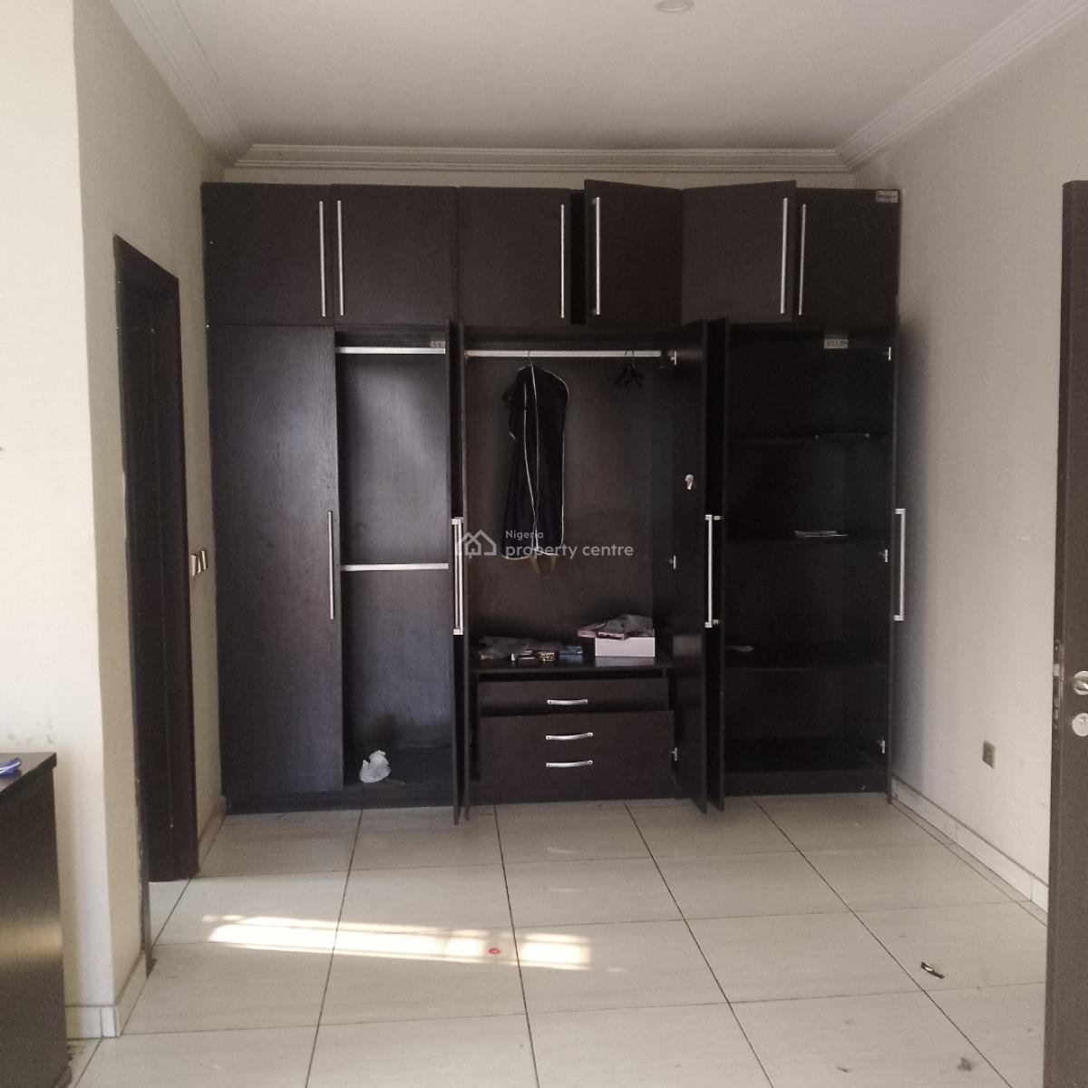 4 Bedrooms Semi Detached Duplex with 2 Rooms Bq, Royal Garden Estate, Lekki - Epe Expressway, Ajah, Lagos, Semi-detached Duplex for Rent