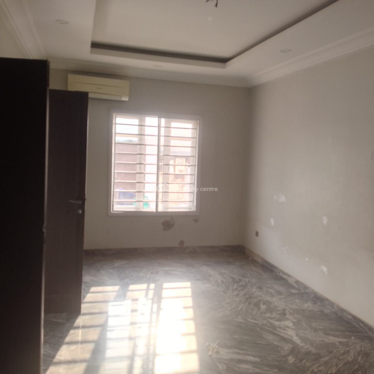 4 Bedrooms Semi Detached Duplex with 2 Rooms Bq, Royal Garden Estate, Lekki - Epe Expressway, Ajah, Lagos, Semi-detached Duplex for Rent