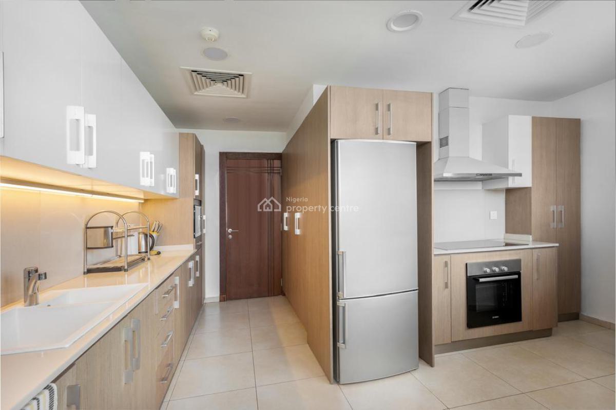 Stunning 3 Bedroom Apartment W/all Modern Conveniences, Eko Atlantic City, Lagos, Flat / Apartment Short Let
