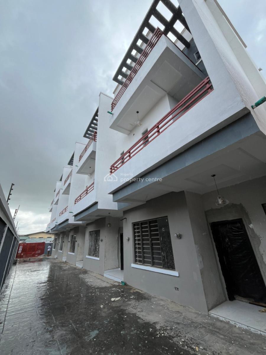 Lovely Built 4 Bedroom Terrace Duplex, Olowora, Magodo, Lagos, Terraced Duplex for Sale