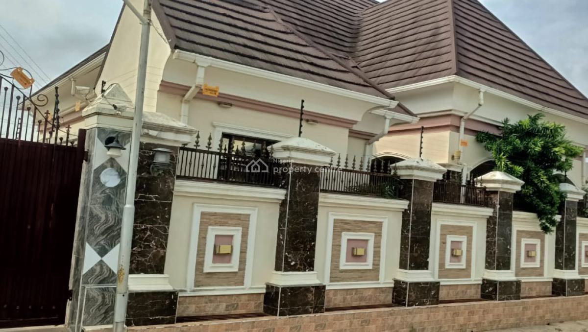 4 Bedroom Bungalow, Satellite Town, Amuwo Odofin, Lagos, Detached Bungalow for Sale