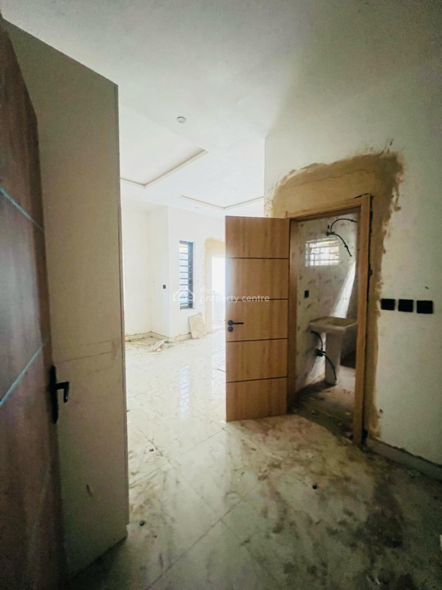 4 Bedrooms Semi Detached Duplex, Oregun, Ikeja, Lagos, Semi-detached Duplex for Sale