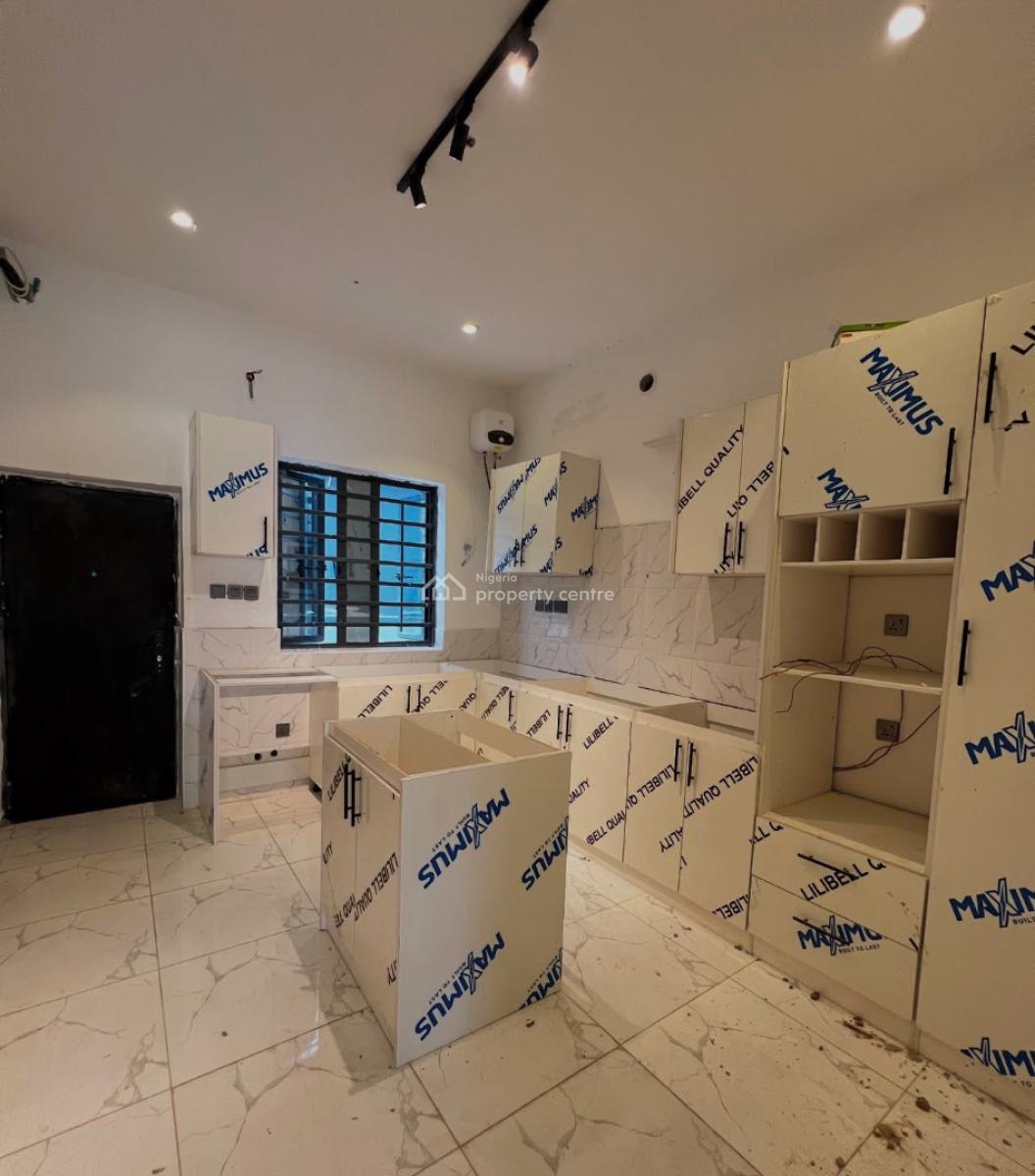 Fully Serviced 4 Bedroom Terrace Duplex, Ajah, Lagos, Terraced Duplex for Sale