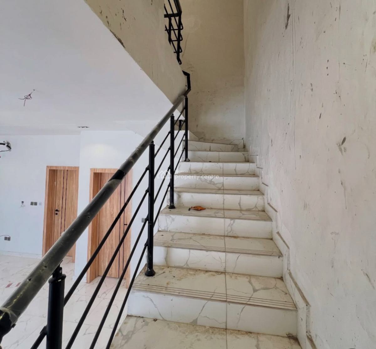 Fully Serviced 4 Bedroom Terrace Duplex, Ajah, Lagos, Terraced Duplex for Sale