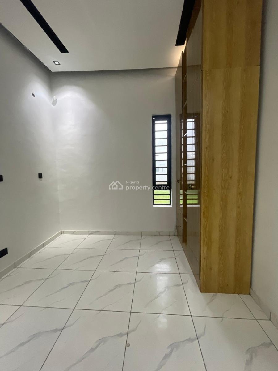Beautifully Built 5 Bedroom Detached Duplex with Bq & Pool, Ajah, Lagos, Detached Duplex for Sale