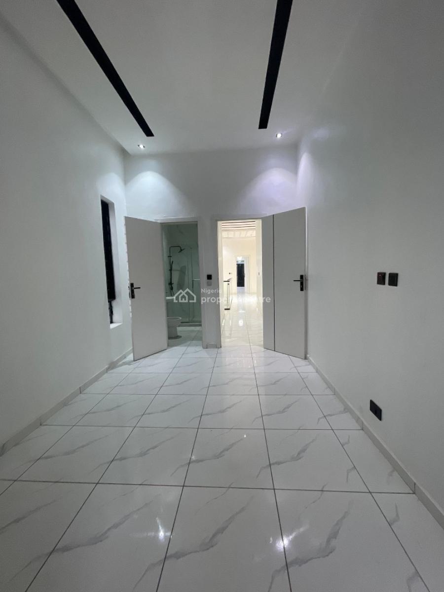 Beautifully Built 5 Bedroom Detached Duplex with Bq & Pool, Ajah, Lagos, Detached Duplex for Sale
