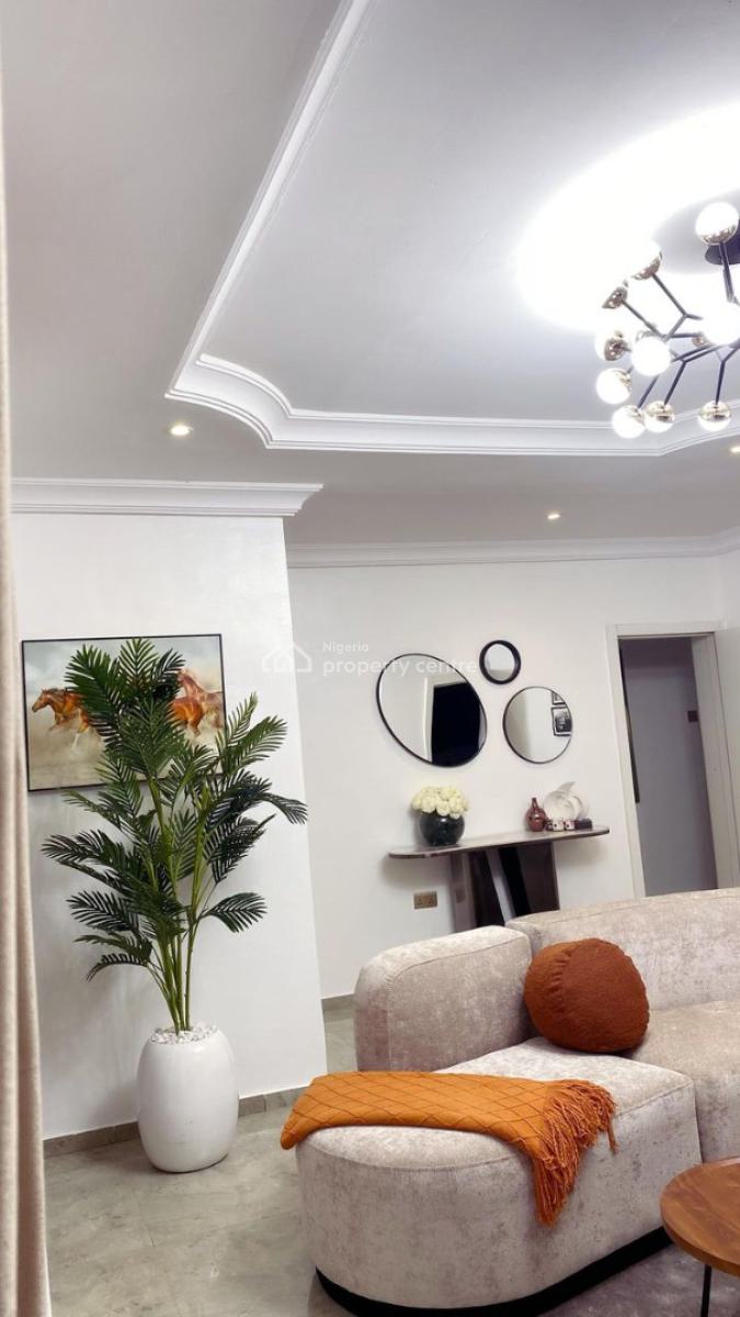 Comfy 3 Bedrooms, Lekki Phase 1, Lekki, Lagos, Flat / Apartment Short Let