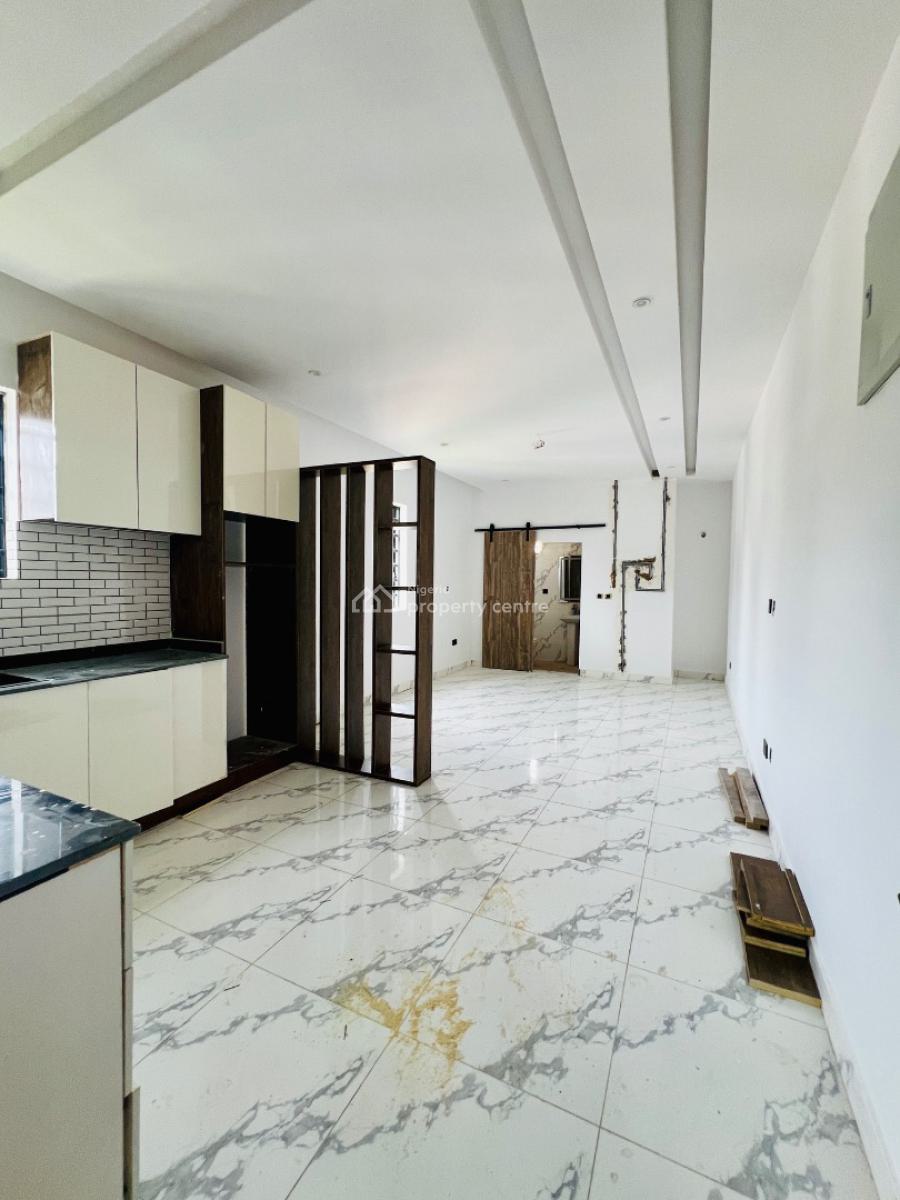 Super Luxury Studio Apartments, Orchid Road, Lekki Expressway, Lekki, Lagos, Flat / Apartment for Sale