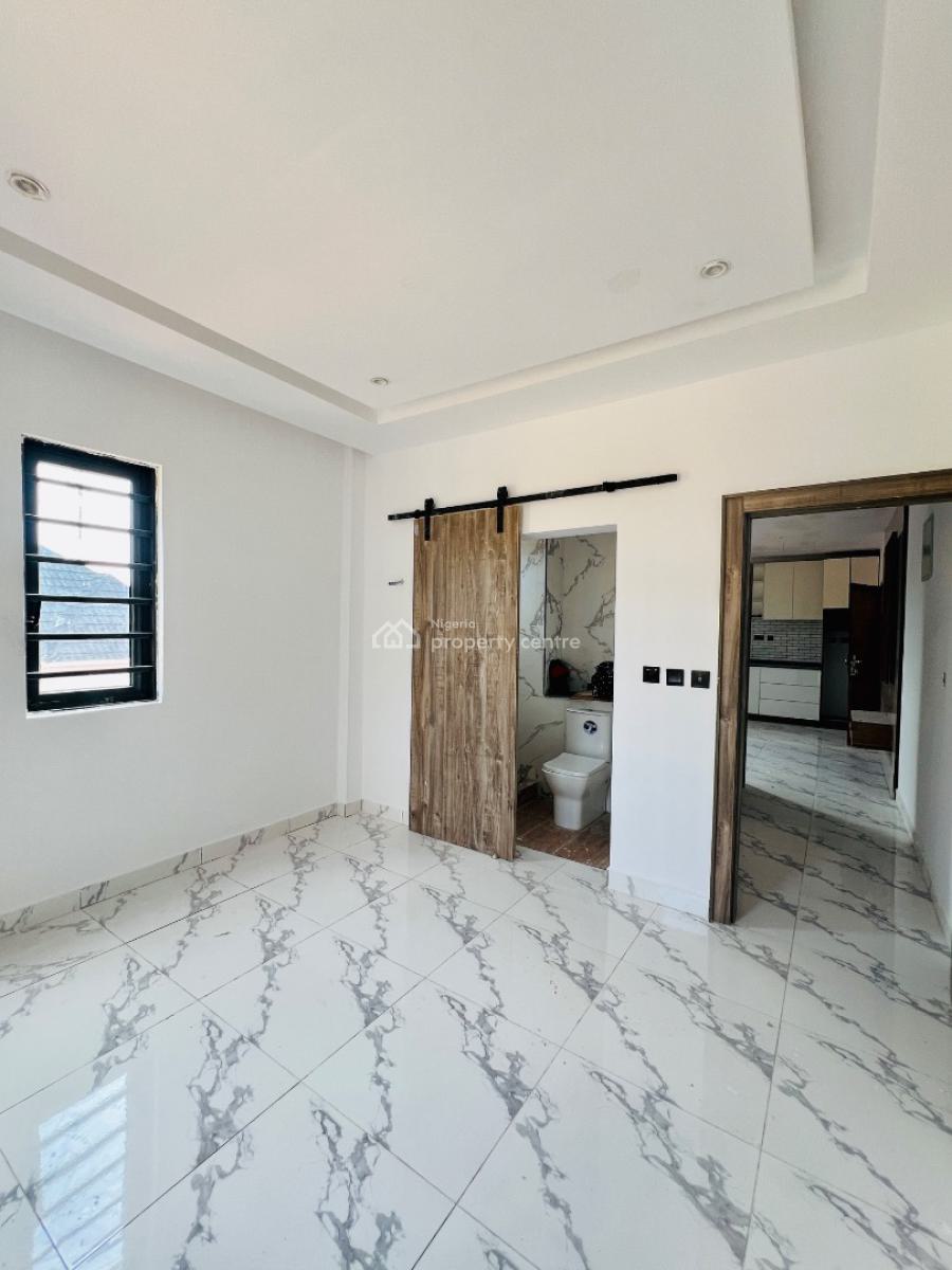 Units of 1 Bedroom Apartment, Orchid Road, Lekki Expressway, Lekki, Lagos, Block of Flats for Sale