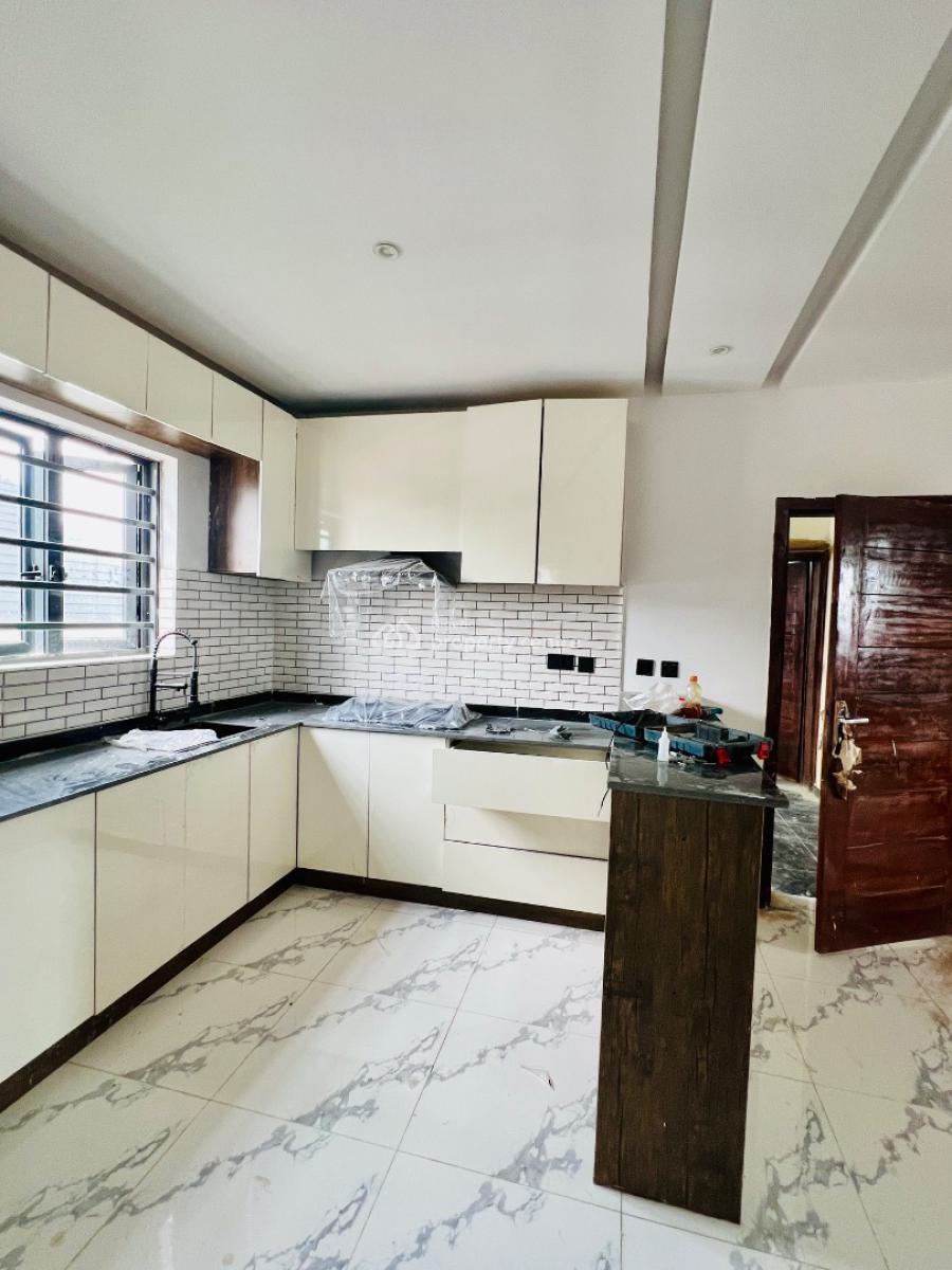 Units of 2 Bedroom Apartments, Orchid Road, Lekki Expressway, Lekki, Lagos, Block of Flats for Sale