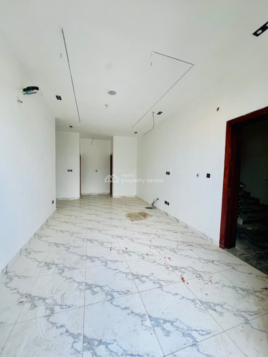 Units of 3 Bedroom Apartment, Orchid Road, Lekki Expressway, Lekki, Lagos, Block of Flats for Sale