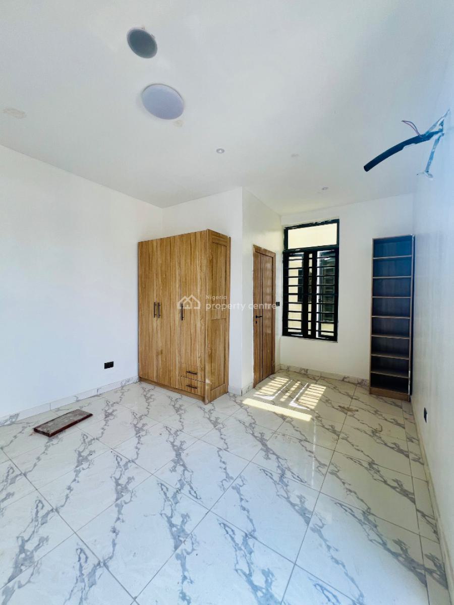 Units of 3 Bedroom Apartments, Orchid Road, Lekki Expressway, Lekki, Lagos, Block of Flats for Sale