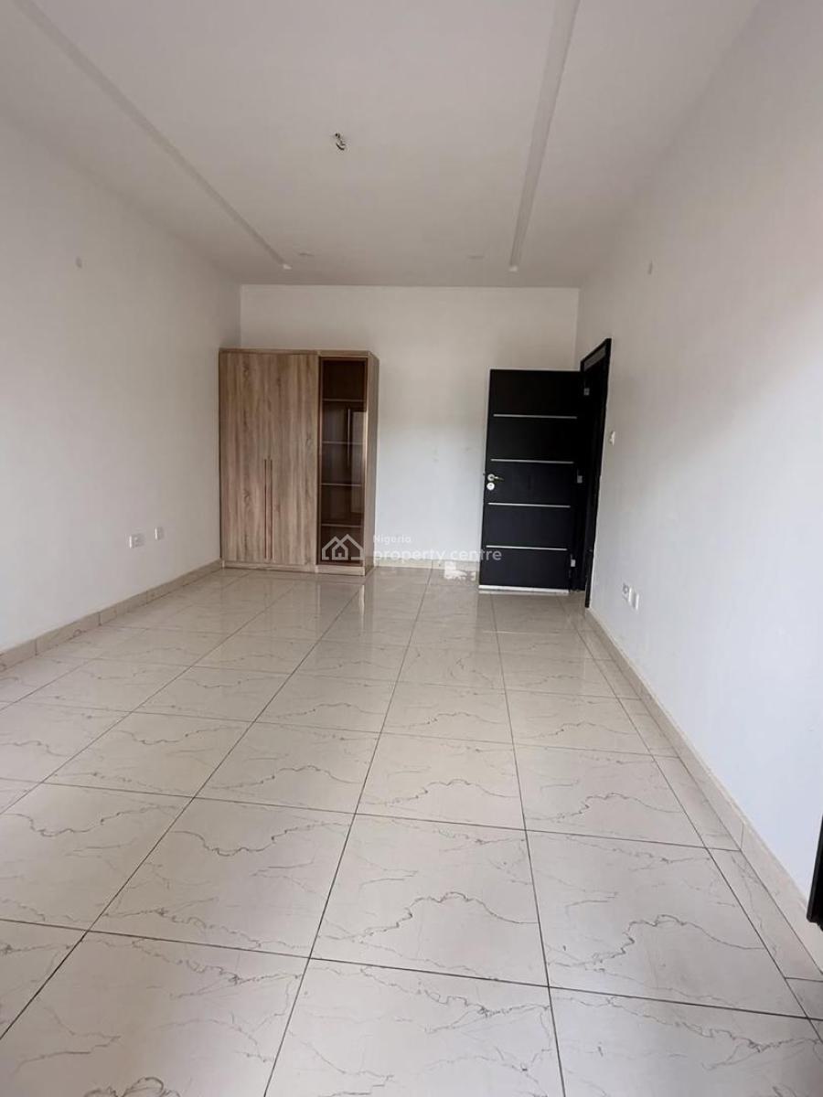 Beautiful 4 Bedrooms Spacious and Luxurious Terrace Duplex with a Bq, Guzape District, Abuja, Terraced Duplex for Sale