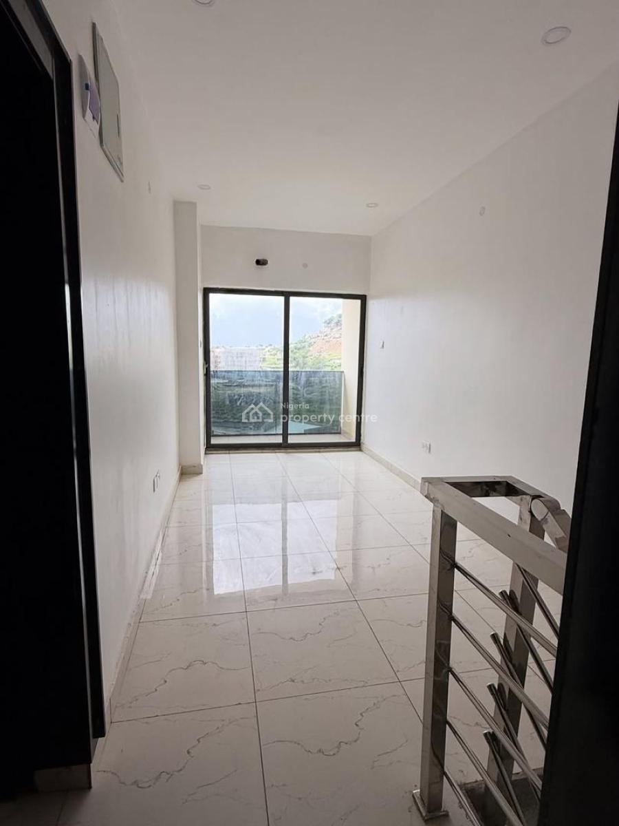 Beautiful 4 Bedrooms Spacious and Luxurious Terrace Duplex with a Bq, Guzape District, Abuja, Terraced Duplex for Sale