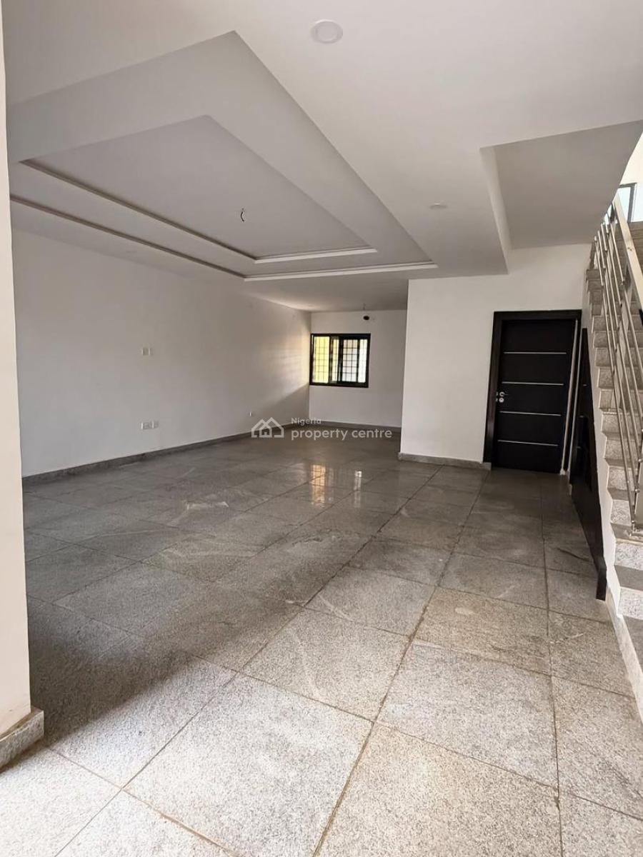 Beautiful 4 Bedrooms Spacious and Luxurious Terrace Duplex with a Bq, Guzape District, Abuja, Terraced Duplex for Sale