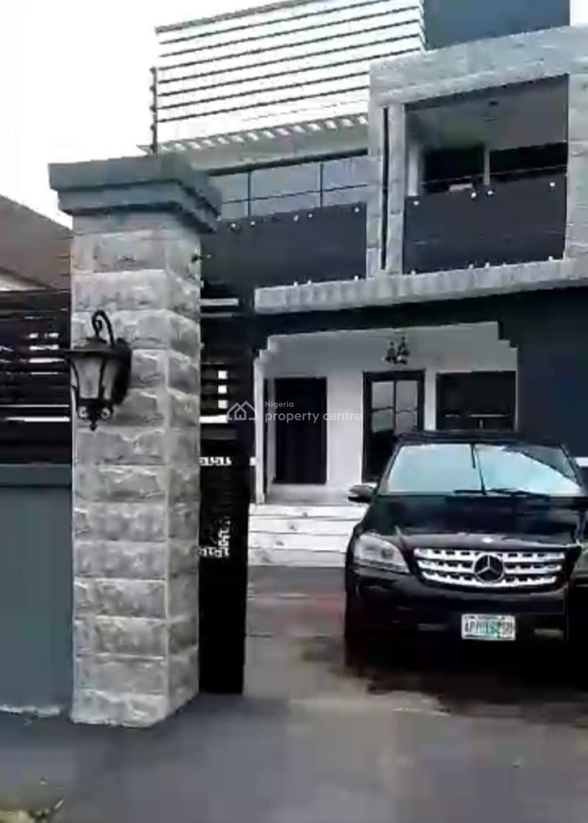 4 Bedroom Duplex with 4 Units Flats + 1miniflat at Bucknor, Lagos, Bucknor, Isolo, Lagos, Detached Duplex for Sale