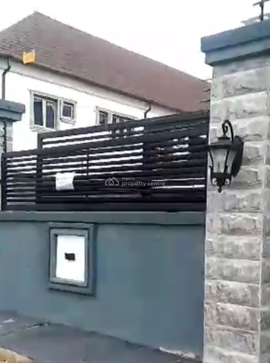 4 Bedroom Duplex with 4 Units Flats + 1miniflat at Bucknor, Lagos, Bucknor, Isolo, Lagos, Detached Duplex for Sale