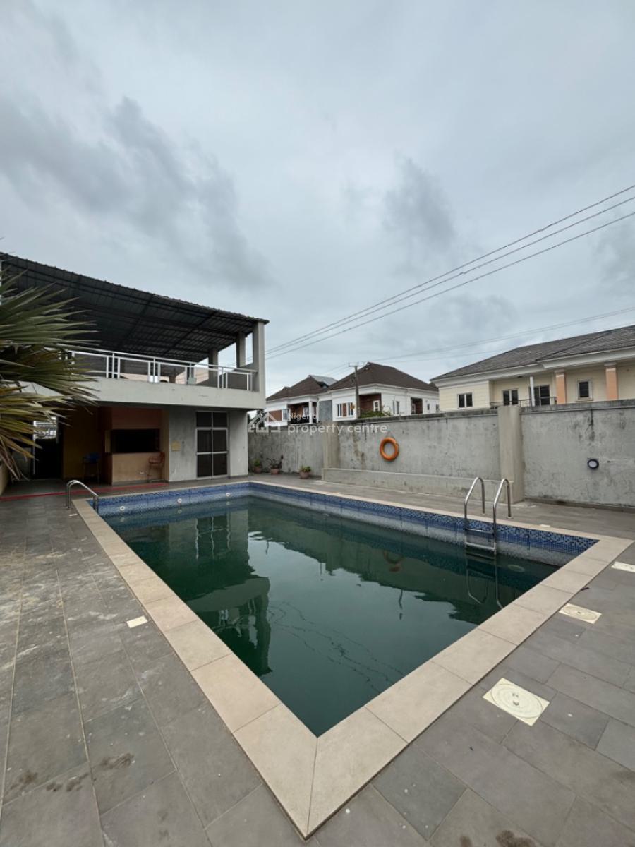 Spacious 3 Bedroom Apartment with Swimming Pool on The 1st Floor, Lekki Right Side, Lekki Phase 1, Lekki, Lagos, Flat / Apartment for Rent