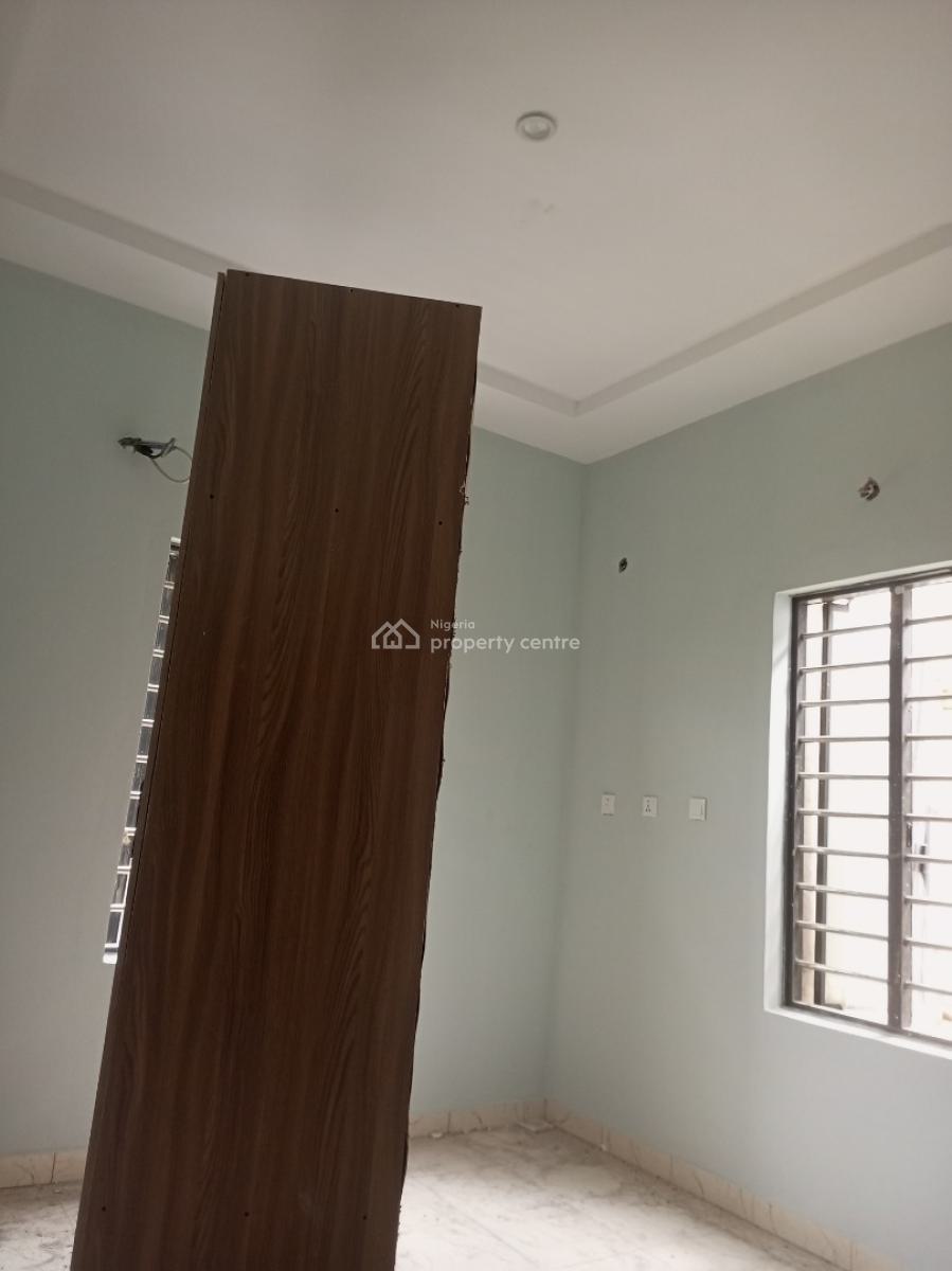 Luxury Newly Built 2 Bedrooms, Divine Avenue, Bucknor Estate, Isolo, Lagos, Flat / Apartment for Rent