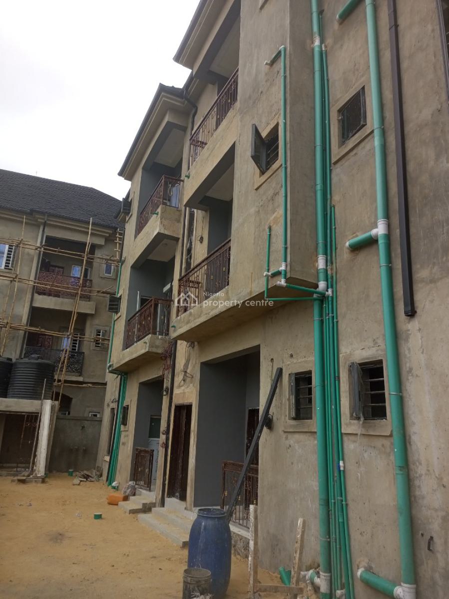 Luxury Newly Built 2 Bedrooms, Divine Avenue, Bucknor Estate, Isolo, Lagos, Flat / Apartment for Rent