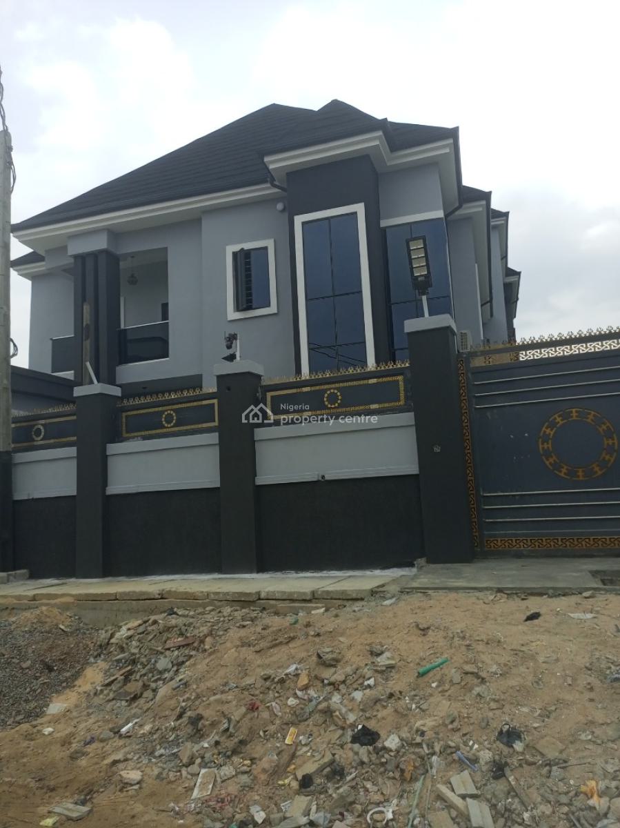 Luxury Newly Built 2 Bedrooms, Divine Avenue, Bucknor Estate, Isolo, Lagos, Flat / Apartment for Rent