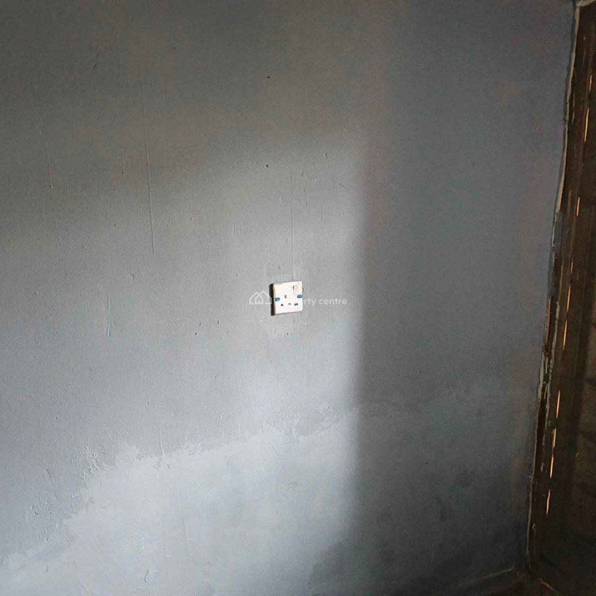 2 Bedroom Apartments with Bq, Bariga, Shomolu, Lagos, Flat / Apartment for Rent