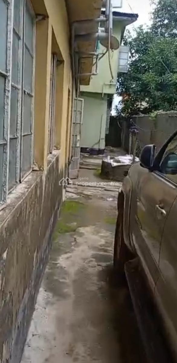 6 Flats Consisting of:  4 Nos of 3 Bedroom Flats and   2 Nos of 2 Be, Santos Layout Estate, Akowonjo, Lagos State, Akowonjo, Alimosho, Lagos, Block of Flats for Sale
