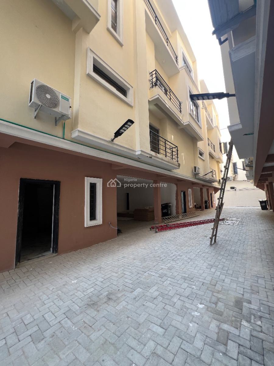 Newly Built 4 Bedroom Terrace with Bq, Off Admiralty Way, Lekki Phase 1, Lekki, Lagos, Terraced Duplex for Rent