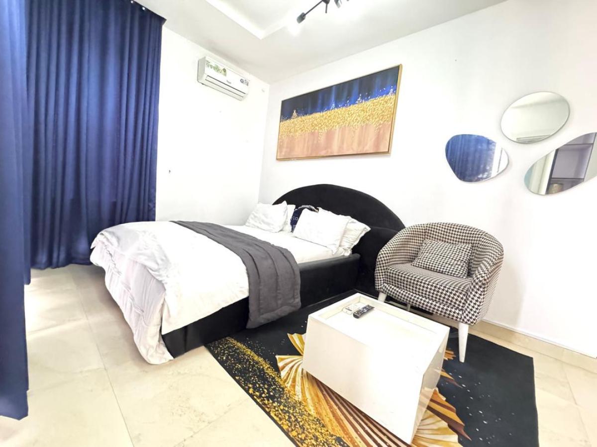 Well Furnished 2 Bedroom Luxury Apartment with Clean Water,24/7 Light, Lekki Phase 1, Lekki, Lagos, Flat / Apartment Short Let