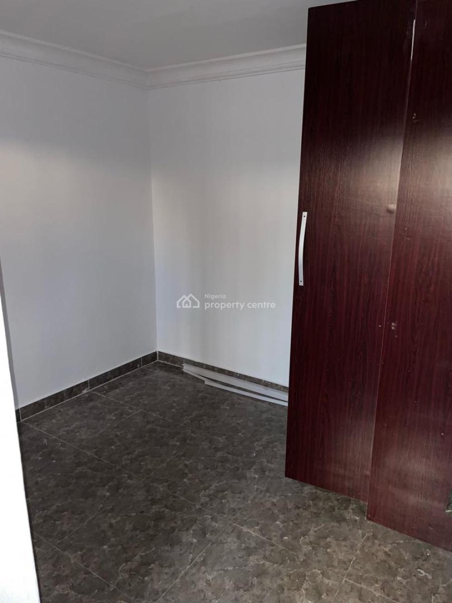 Perfect 3 Bedroom Apartment with Good Water,24/7 Light, Ikate, Lekki, Lagos, Flat / Apartment for Rent