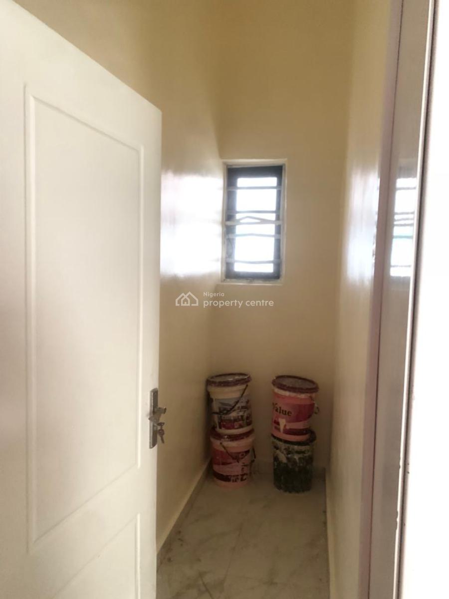 Perfect 4 Bedroom Terrace Duplex in a Serene Estate, Lekki Conservation Center, Lekki Phase 2, Lekki, Lagos, Terraced Duplex for Rent