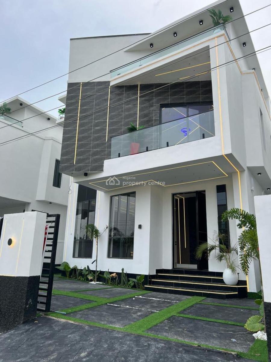 Impeccable 5 Bedroom Fully Detached with Bq in a Prime Location, Ajah, Lagos, Detached Duplex for Sale