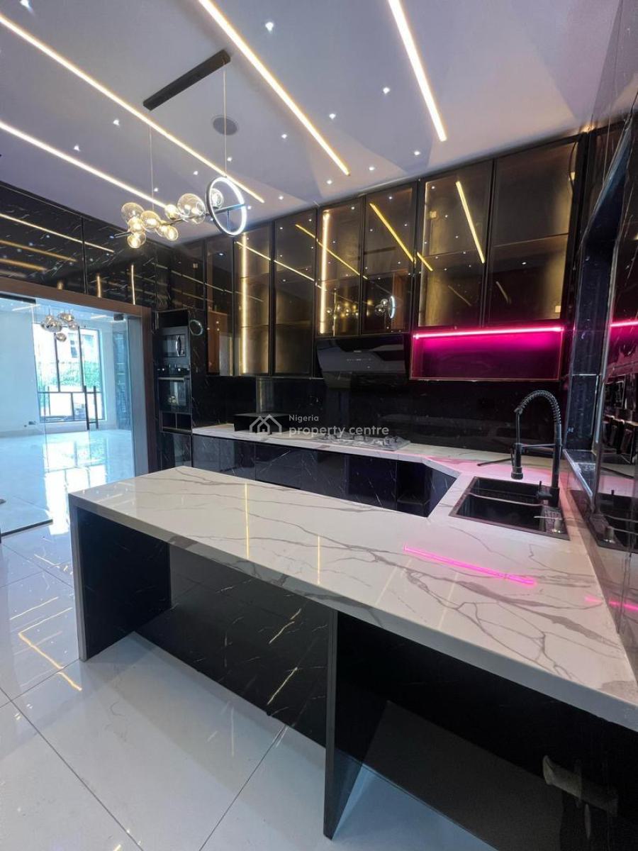Impeccable 5 Bedroom Fully Detached with Bq in a Prime Location, Ajah, Lagos, Detached Duplex for Sale