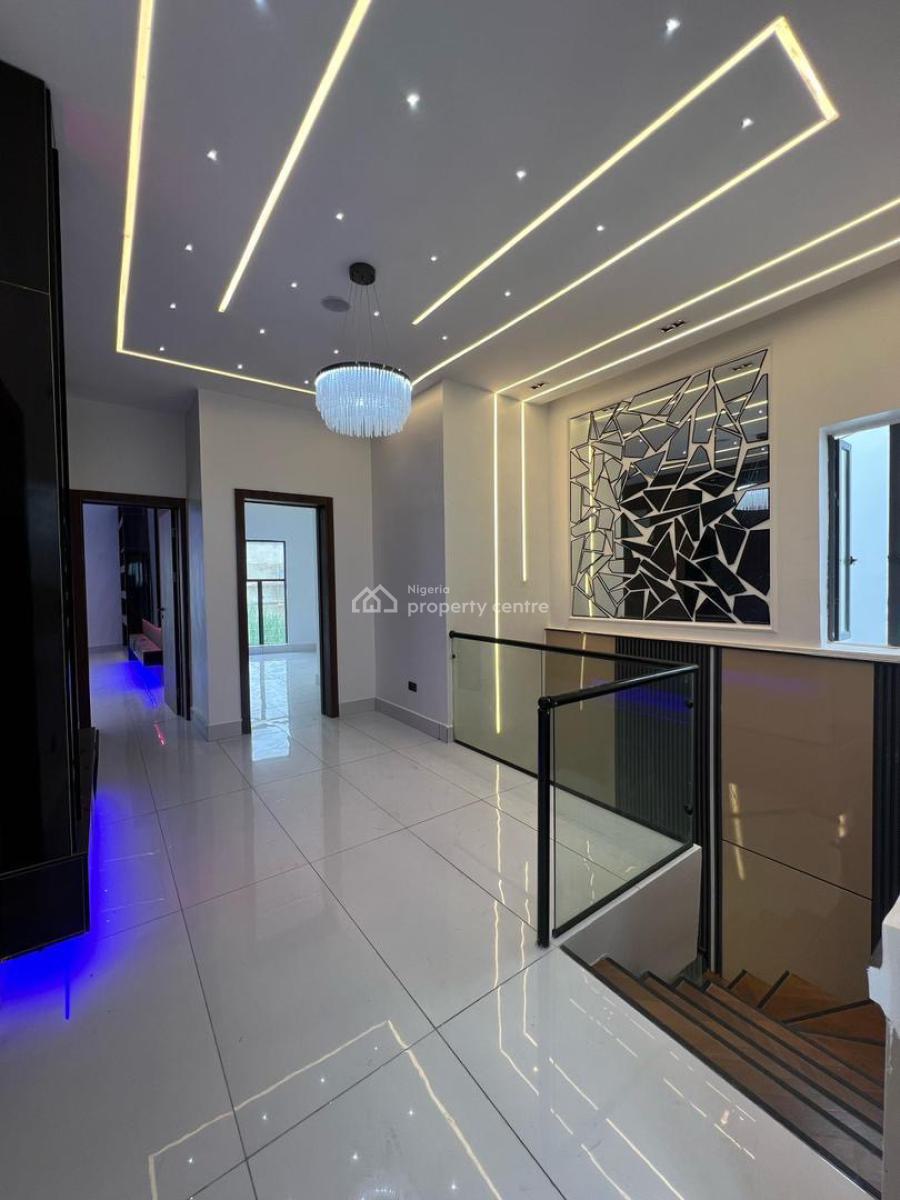 Impeccable 5 Bedroom Fully Detached with Bq in a Prime Location, Ajah, Lagos, Detached Duplex for Sale