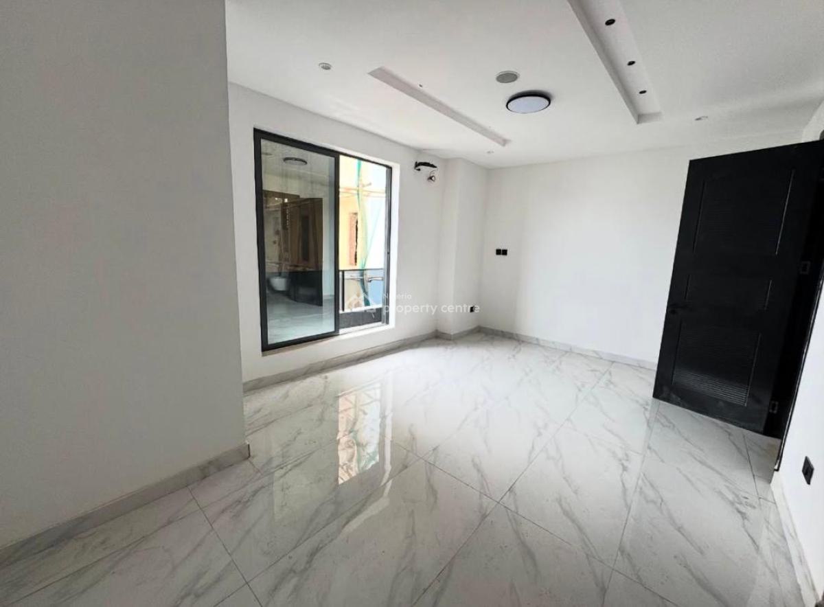 Spacious 1 Bedroom Studio Apartment with Elevators and Pool, Ologolo, Lekki, Lagos, Flat / Apartment for Sale