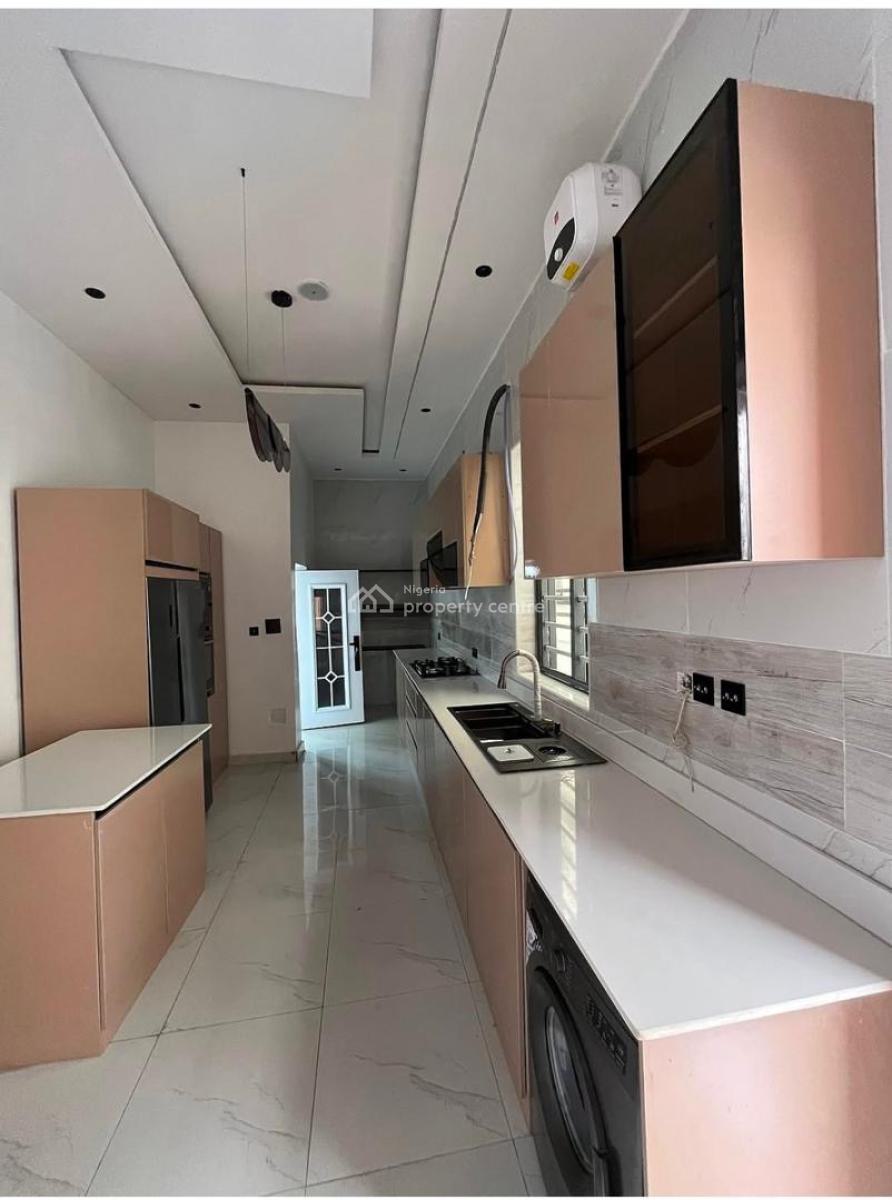 Beautifully Built 5 Bedroom Detached Duplex with Bq, Chevron, Lekki, Lagos, Detached Duplex for Sale