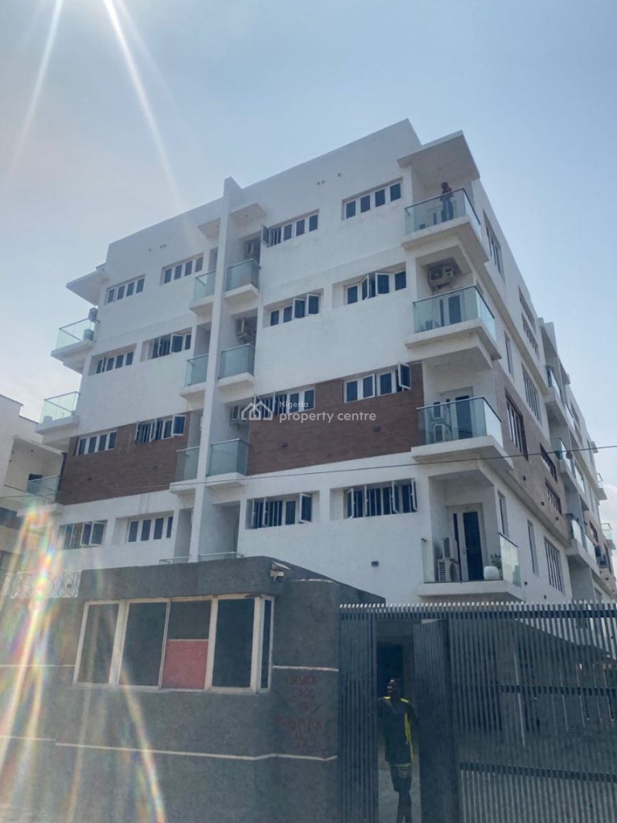 Luxury 2 Bedrooms Flat on 3rd Floor, Ilasan, Lekki, Lagos, Flat / Apartment for Rent